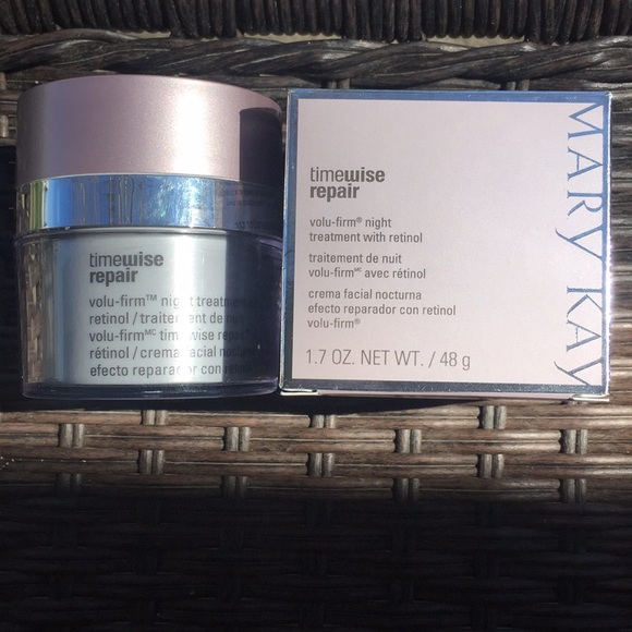 🌈 BOGO Mary Kay timewise repair Night treatment - Picture 2 of 2